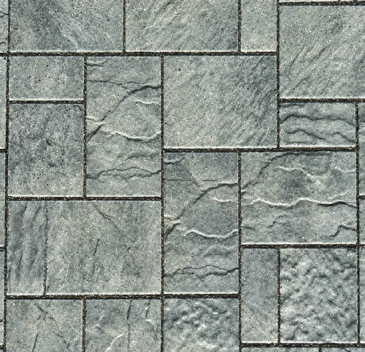 Roma three-piece concrete paver pattern